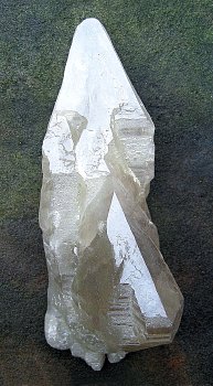 Gesäubert| und von eigener Form. Ringsum auskristallisiert, Höhe 18 cm. (Sammlung A. Larghi)