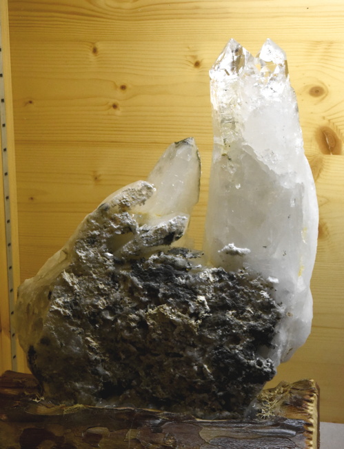 Grosse Bergkristallgruppe| H: 35 cm; F: Rauris; Finder: Toni Simair