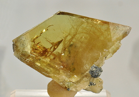 Perfekter Titanit Einzelkristall| F: Naret, Val Maggia, TI;  B: 5cm (Sammlung Flavio Rizzi)
