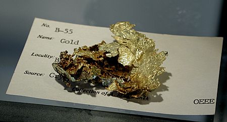Gediegen Gold in Blätterform| B: 6 cm, Fundort: ? Breckenridge, Colorado, USA