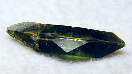 Grüner Sphen - Doppelender| LK: 3 cm; F: Graukogel, Habachtal (2000); Finder: Andreas Steiner, Heinz Kirchtag und Reinhard Heim