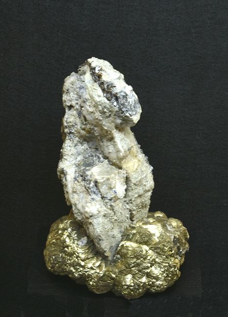 Sphalerit, Galenit, Markasit| H: 10 cm; F: Hoher Goldberg, Rauris, Salzburg; Sammlung: Erzabtei St. Peter, Salzburg (#08773)