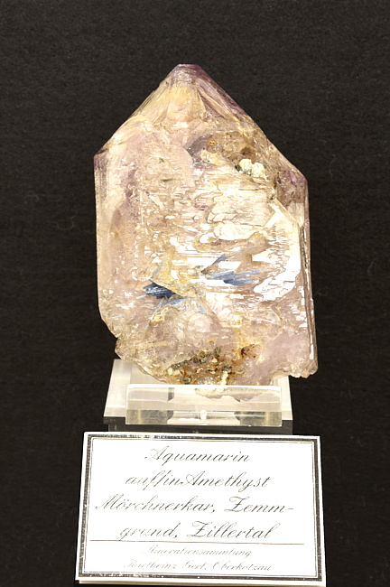 Aquamarin in/auf Amethyst| H: 10 cm; F: Mörchnerkar, Zemmgrund, Zillertal, Tirol; Sammler: Karlheinz Gerl