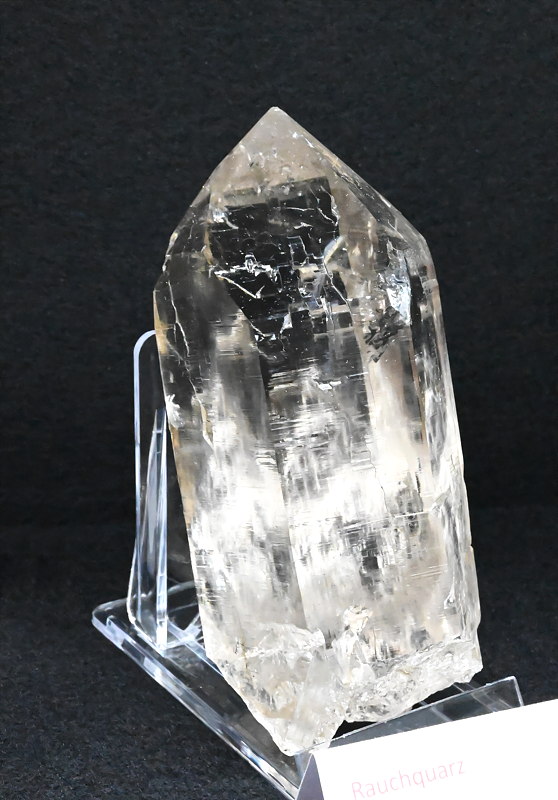 Heller Rauchquarz| H: 6 cm, F: Zederhaus, Lungau, Finder: Gerhard Aschacher