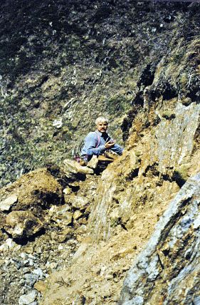 Hans Meister arbeitet am Seil| Alpe Vallegia (TI)