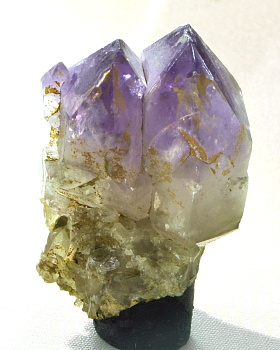 Amethyst-Szepter| F: Sidelhorn, BE; H: 6cm (Sammlung Nat. Hist. Museum Bern)