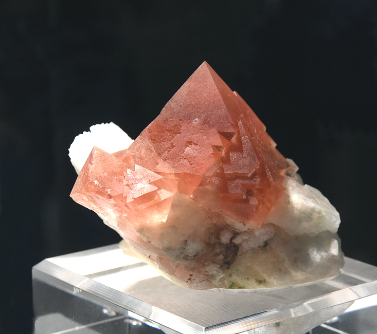 Rosafluorit| B: 7 cm; F: Aiguille verte, Mont Blanc, F; Sammlung: Marcus Budil