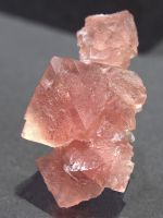 Rosafluorit-Aggregat; H: 5cm; F: Göscheneralp (UR)