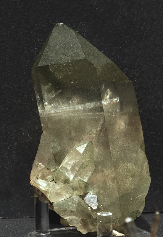 Bergkristall mit Apatit-Einschlüssen| H: ca. 6 cm; F: Göscheneralp, UR; Sammlung: Silvan Herger 