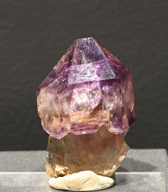 Amethyst| H: 5 cm; F: Binntal VS; Sammlung: Res Berger, Christine Flück