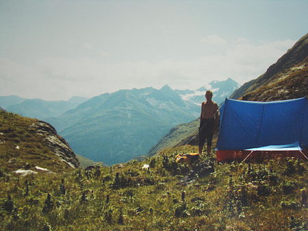 Wallhorner Alpe| Zelt mit Blick ins Tal (OT; Ö) [018] 