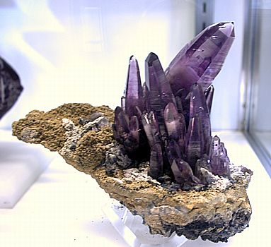 Amethyst mit Phantom| H: 14 cm, Fundort: Guerrero, Mexiko;