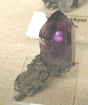 Amethyst, Brandberg, Namibia| HK: 5 cm