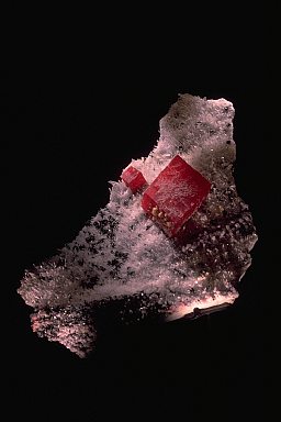 Der 'Alma King' - Rhodochrosit, von der berühmten Sweet Home Mine, Alma, Colorado. Die ganze Stufe ist ca. 50 cm breit und 70 cm hoch.